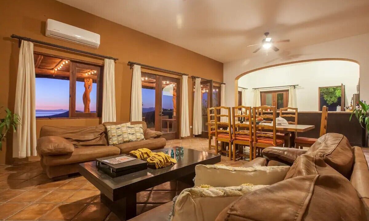 Photo of Livingroom in Pichilingue