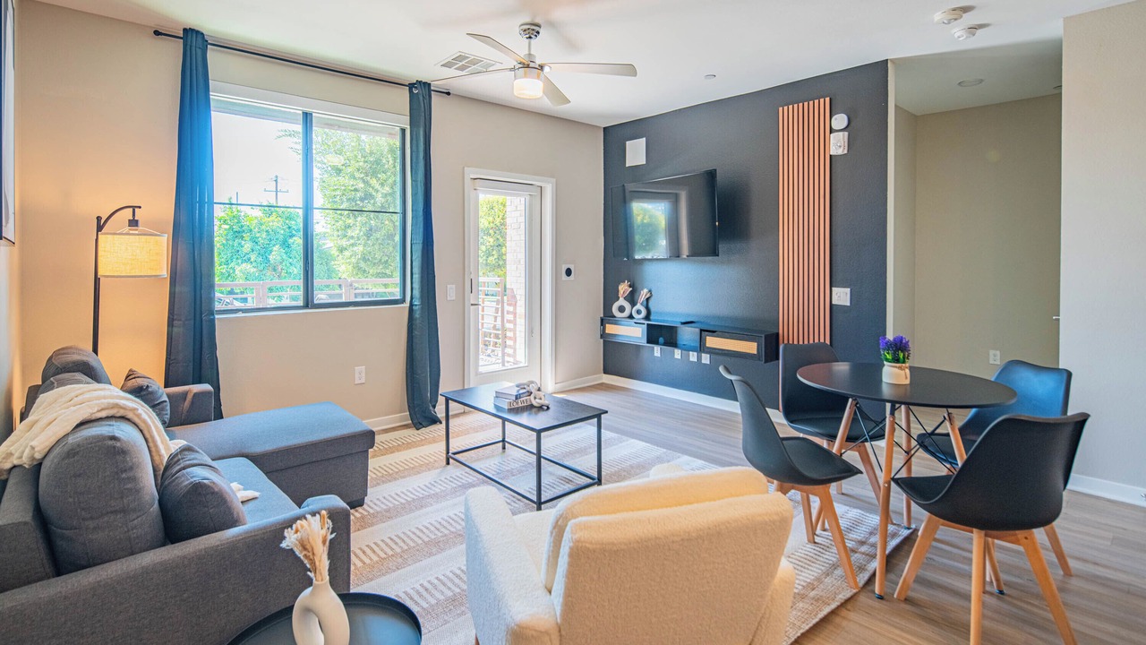 Photo of Livingroom in Orange Heights