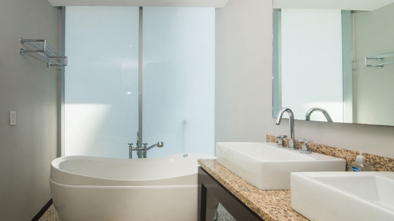 Photo of Bathroom in South Hotel Zone