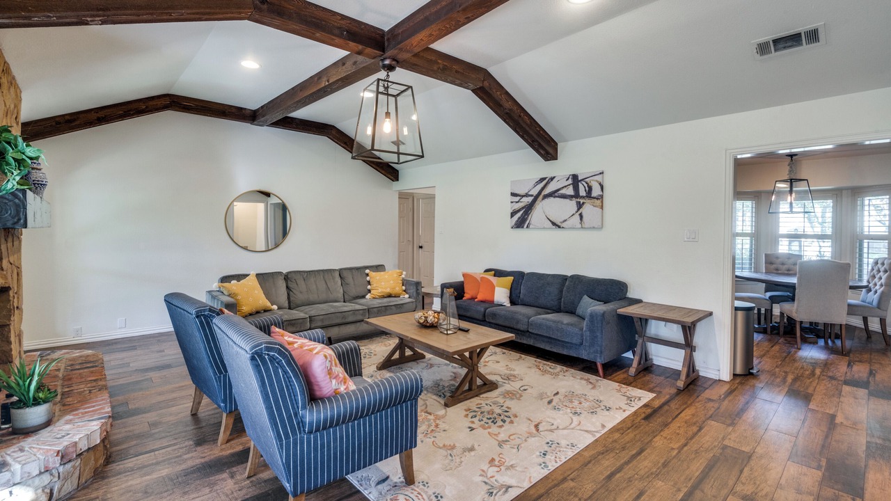 Photo of Livingroom in Southlake