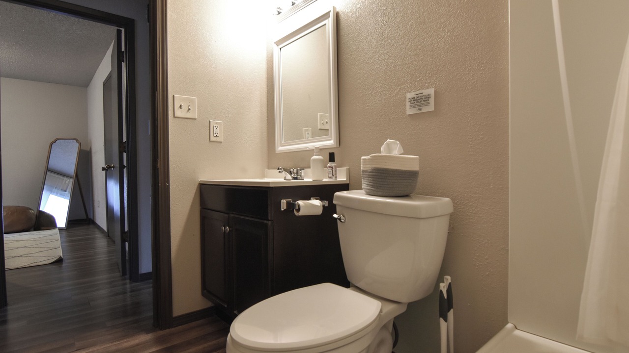 Photo of Bathroom in University Area
