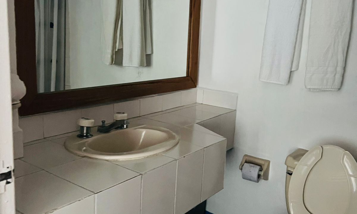 Photo of Bathroom in Olas Altas