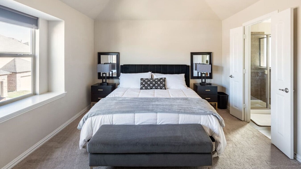 Photo of Bedroom in Irving