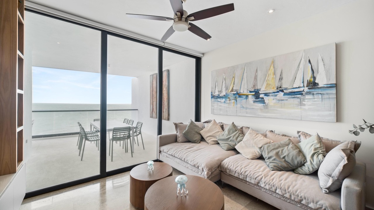 Photo of Livingroom in Miramar