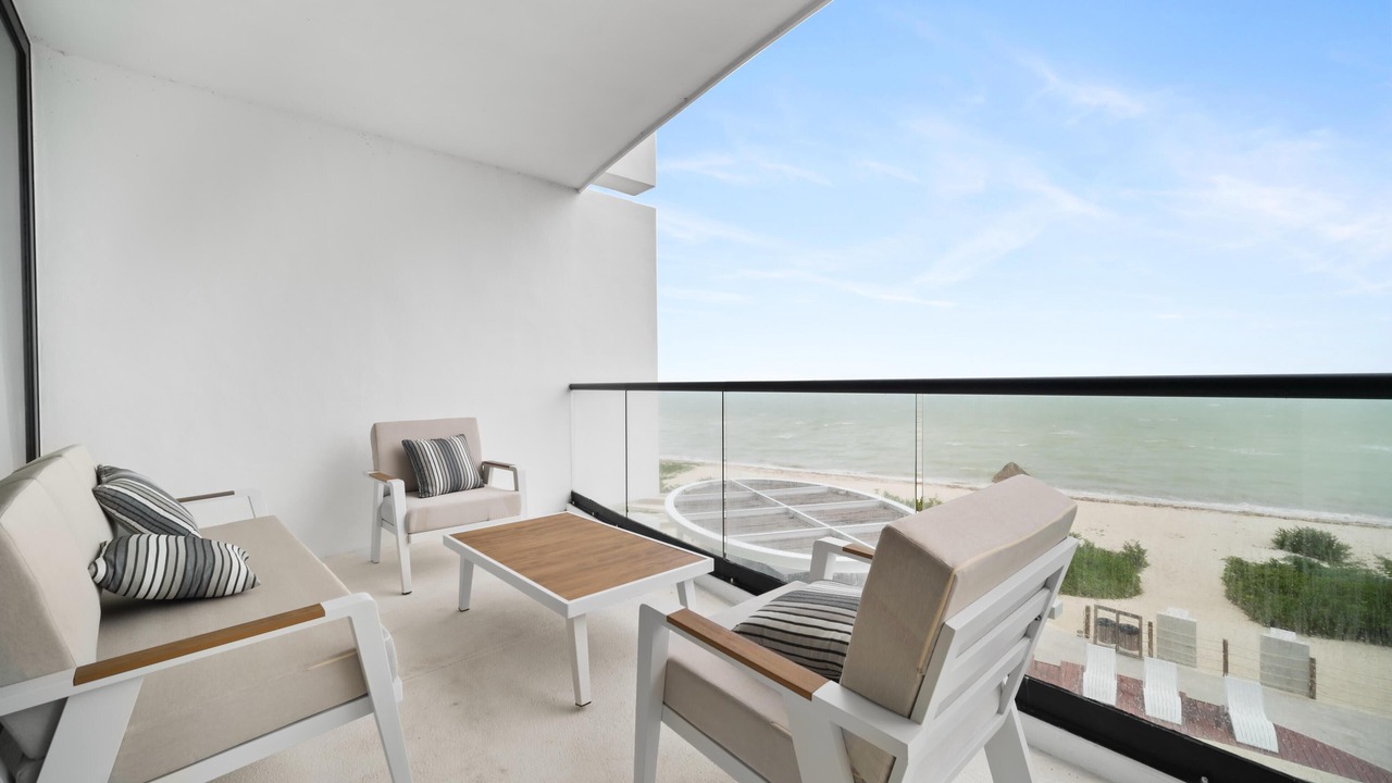 Photo of Patio Balcony in Miramar