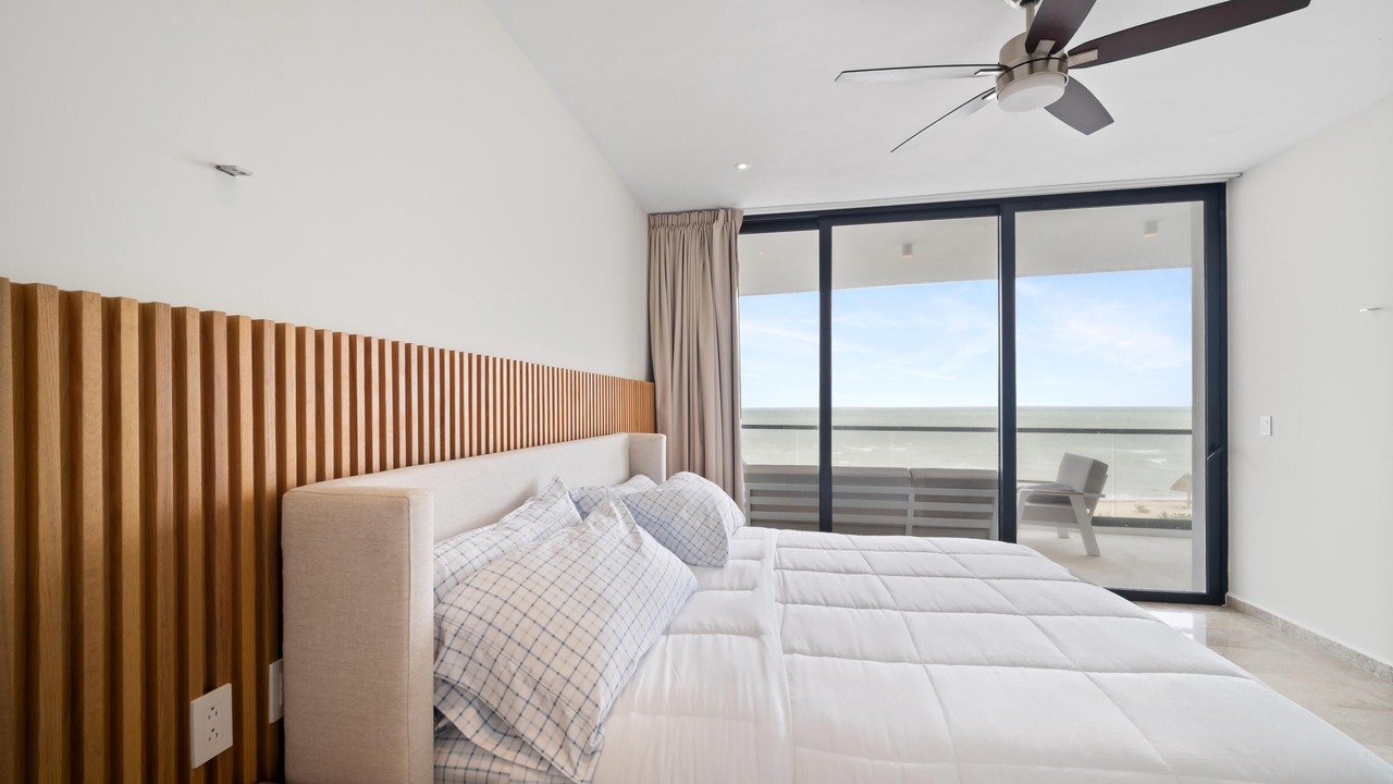 Photo of Bedroom in Miramar