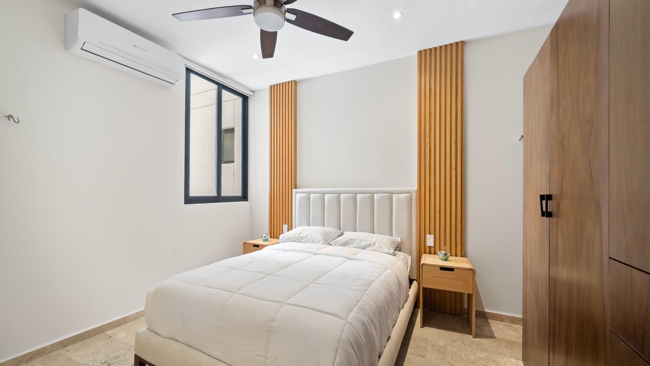 Photo of Bedroom in Miramar