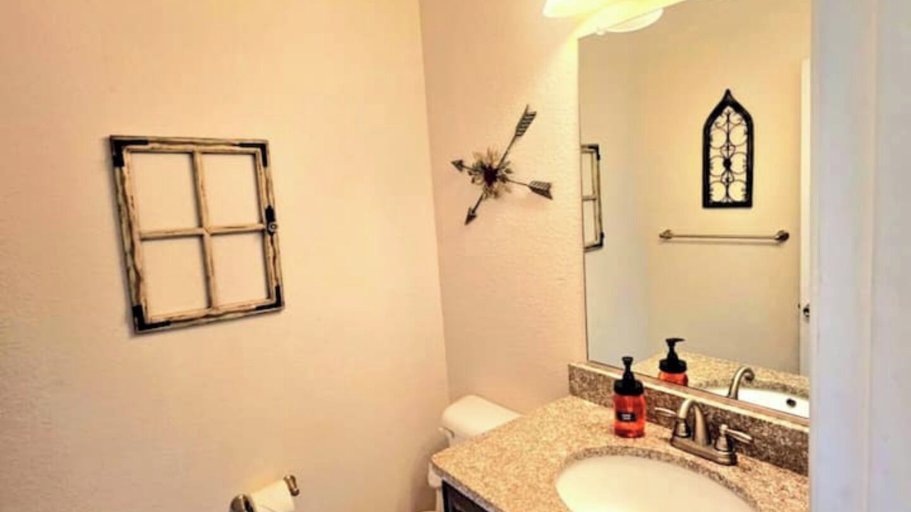 Photo of Bathroom in Norfolk - Virginia Beach