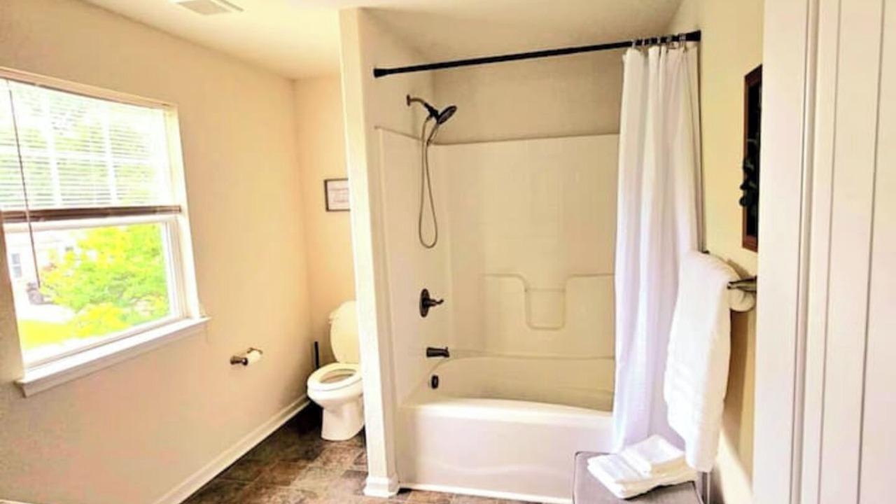 Photo of Bathroom in Norfolk - Virginia Beach