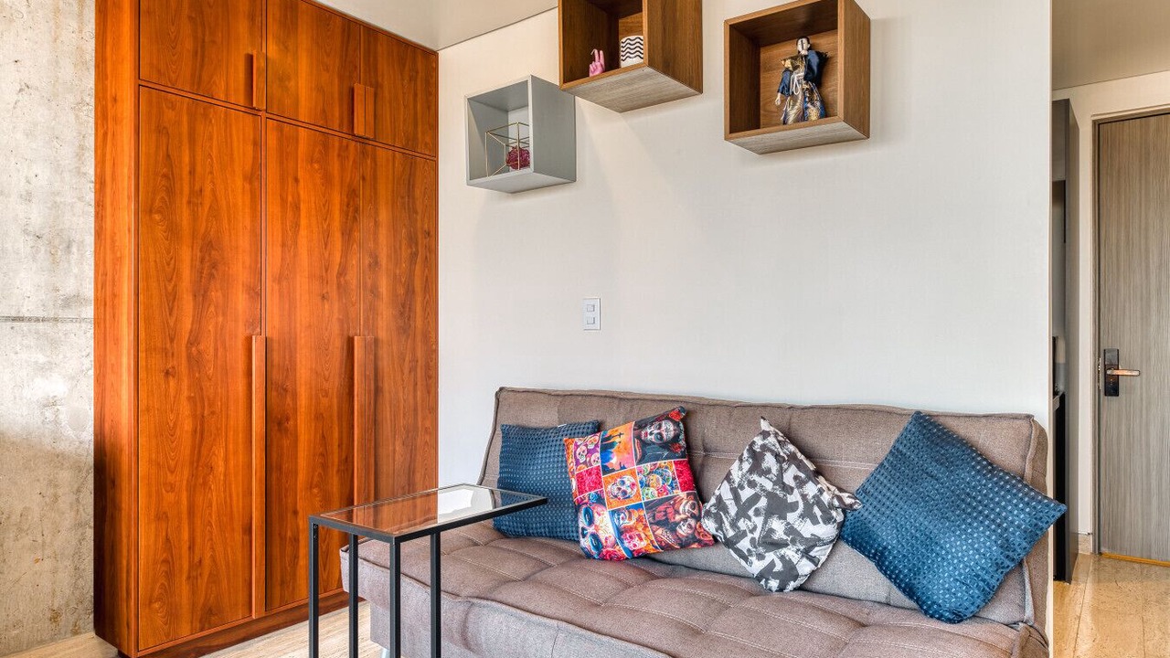 Photo of Livingroom in Anahuac