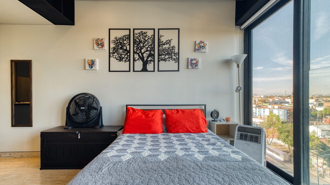 Photo of Bedroom in Anahuac