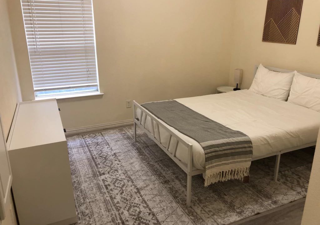 Photo of Bedroom in South Arlington