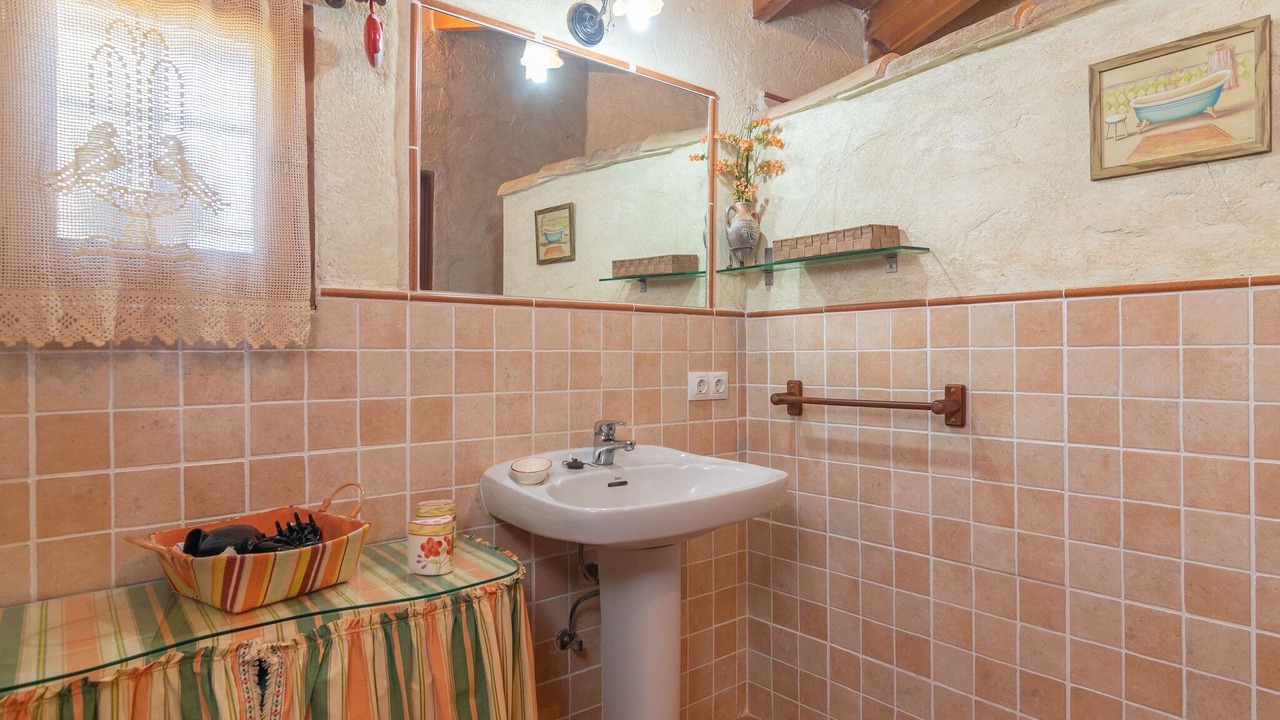 Photo of Bathroom in Campos