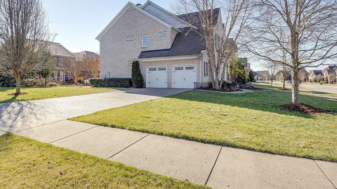 Photo of Outdoor in Spring Hill