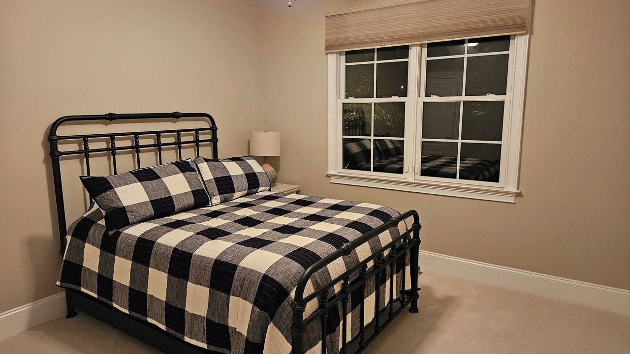 Photo of Bedroom in Spring Hill