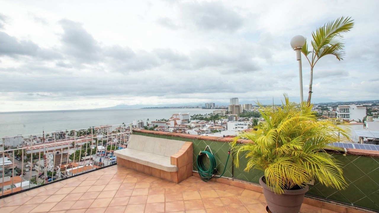 Photo of Patio Balcony in Lazaro Cardenas