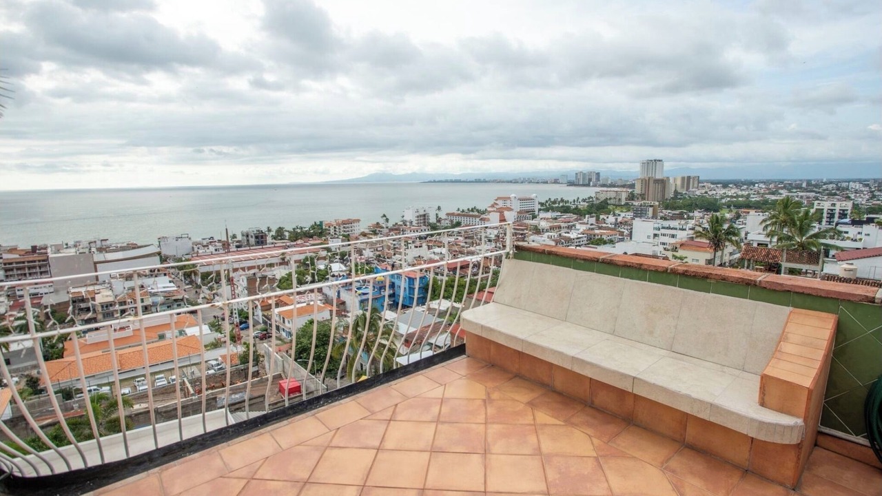 Photo of Patio Balcony in Lazaro Cardenas