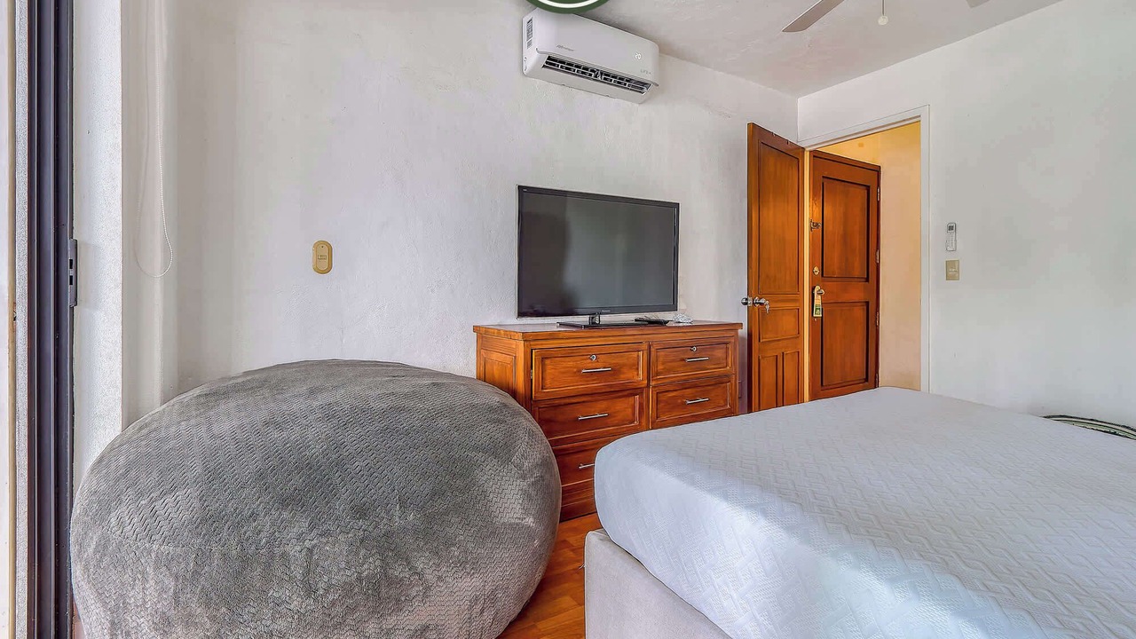 Photo of Bedroom in Isla Iguana
