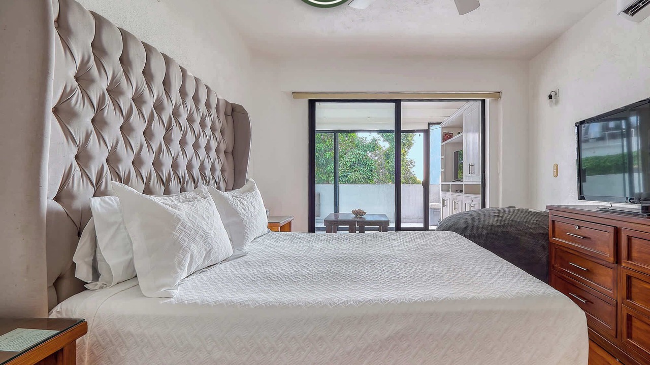 Photo of Bedroom in Isla Iguana