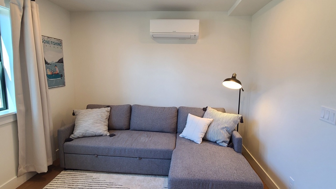 Photo of Livingroom in Detroit