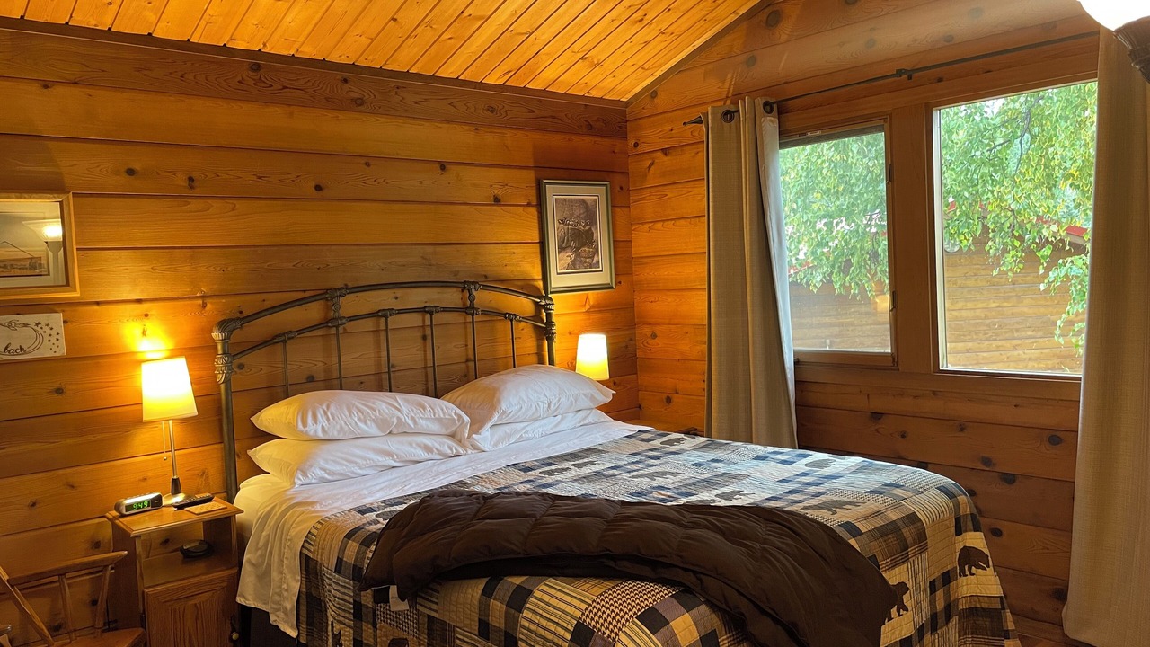 Photo of Bedroom in Wasilla