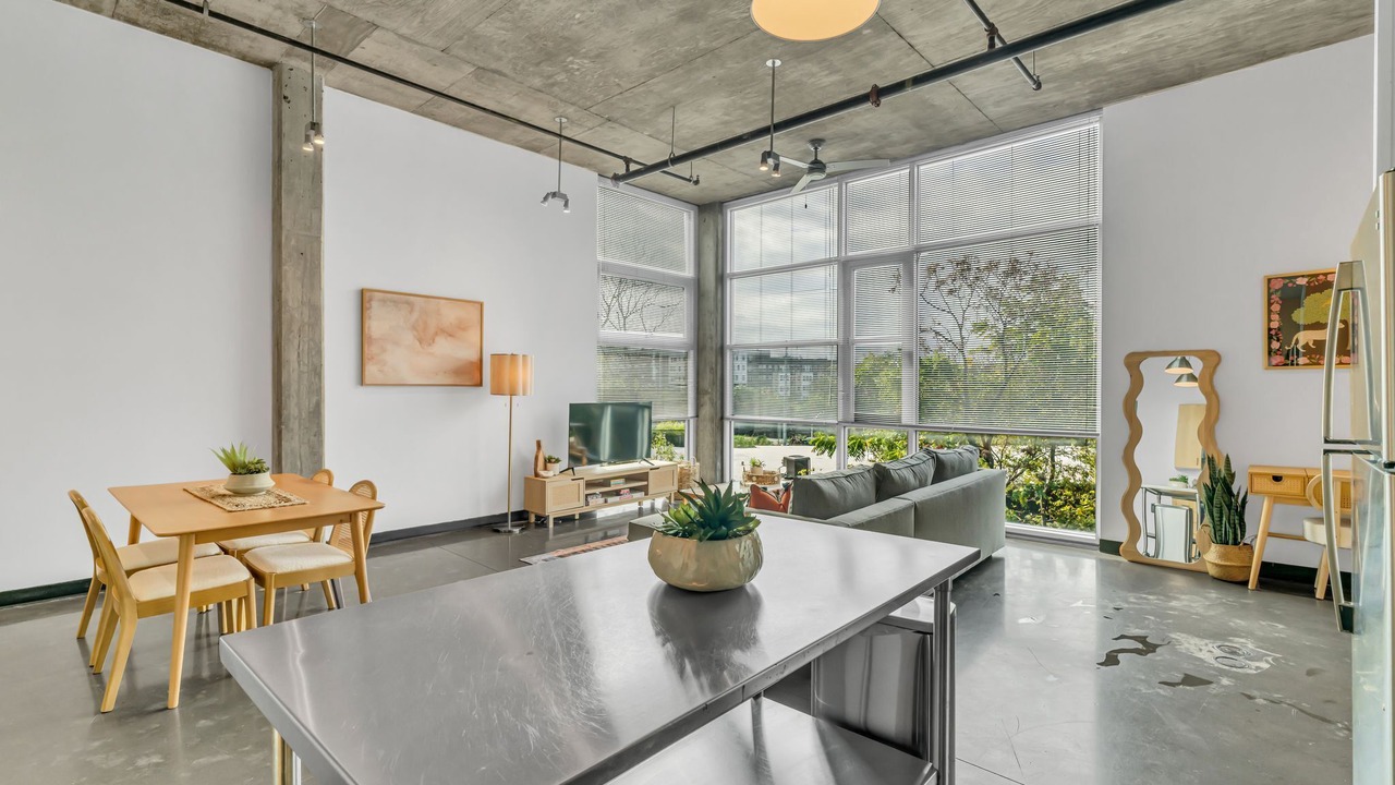 Photo of Livingroom in The Gulch