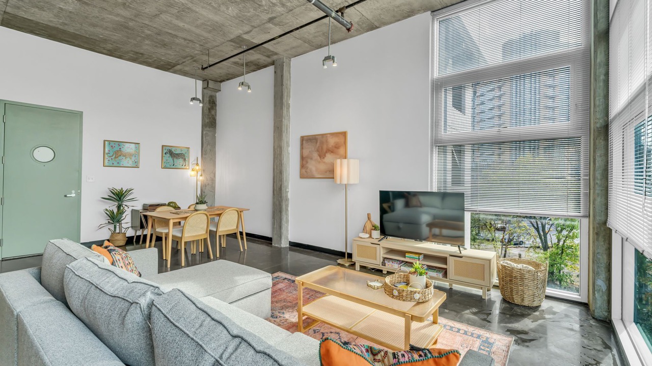 Photo of Livingroom in The Gulch
