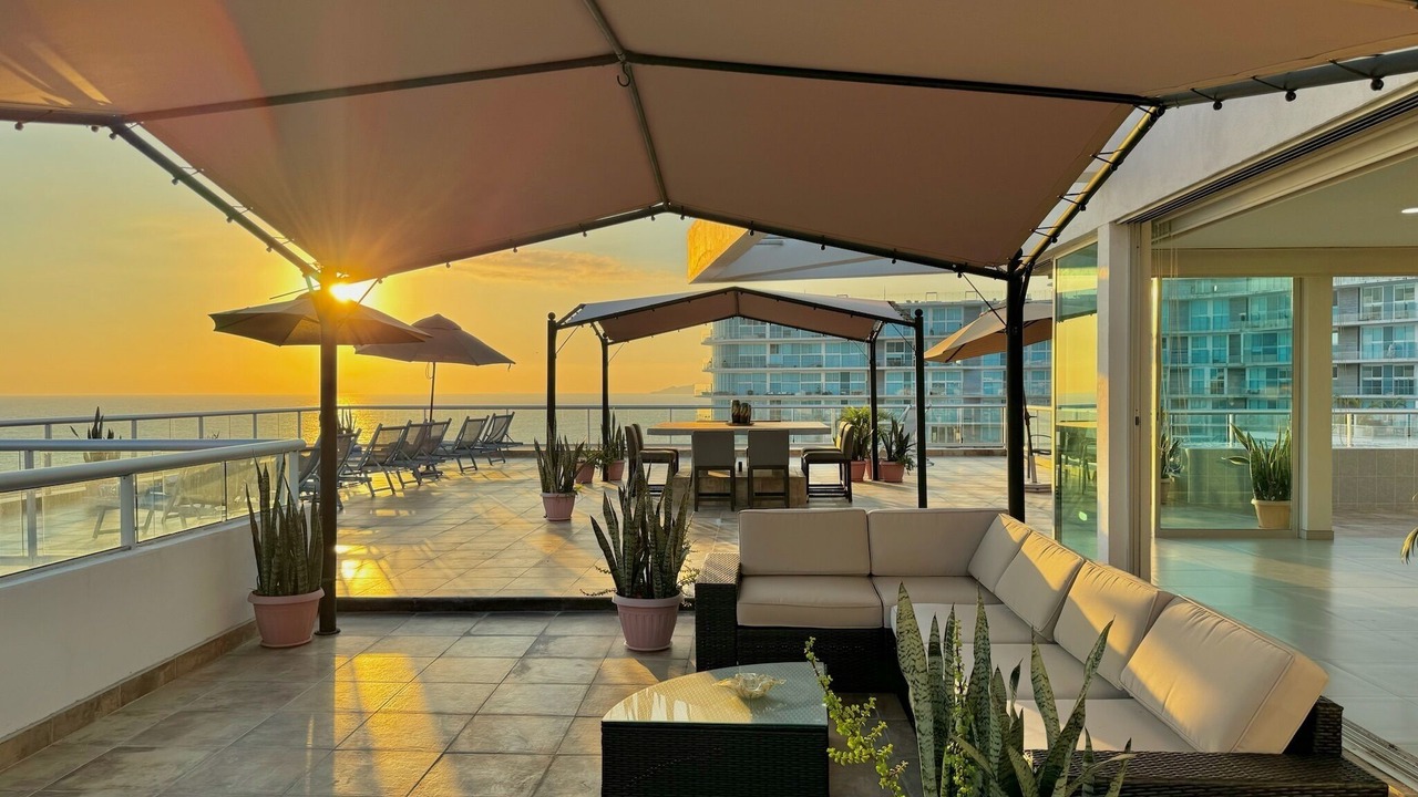 Photo of Outdoor in Flamingos