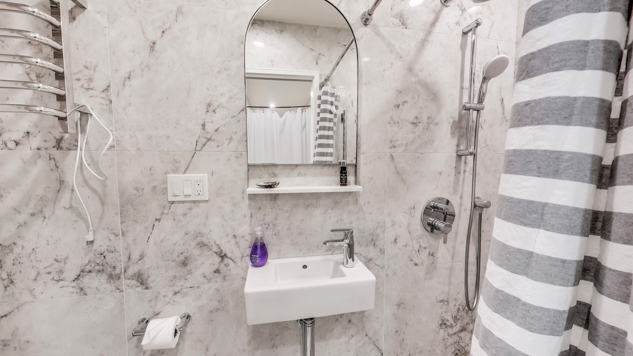 Photo of Bathroom in Marina District