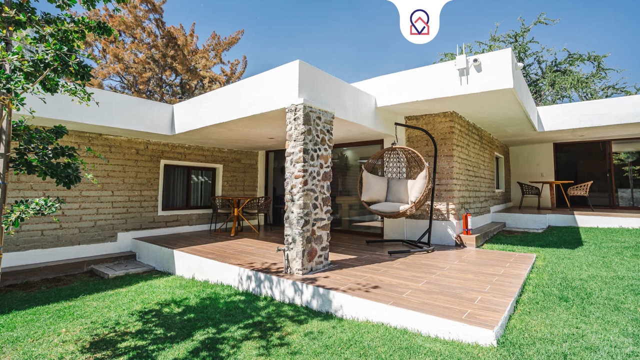 Photo of Outdoor in Cajititlan