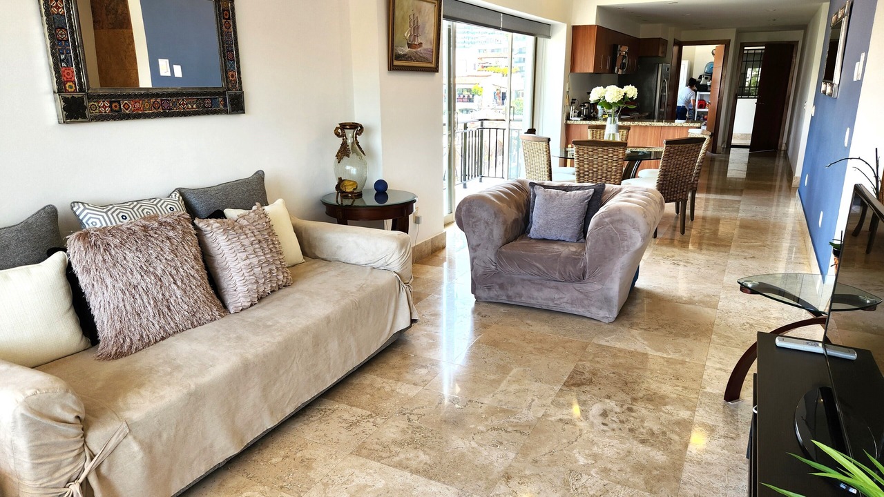 Photo of Livingroom in Romantic Zone