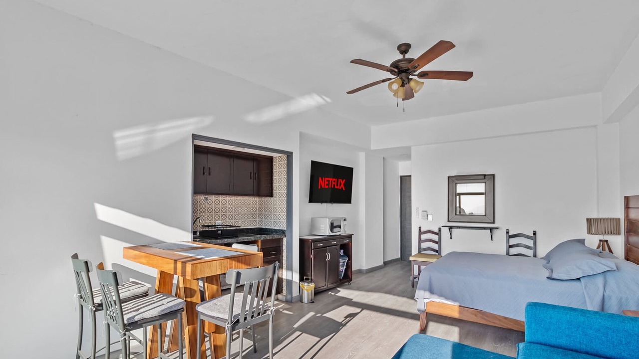 Photo of Bedroom in South Shore Hotel Area