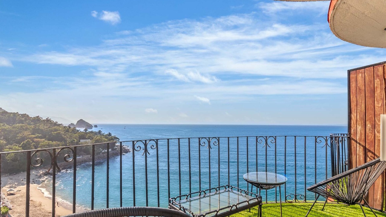 Photo of Outdoor in South Shore Hotel Area