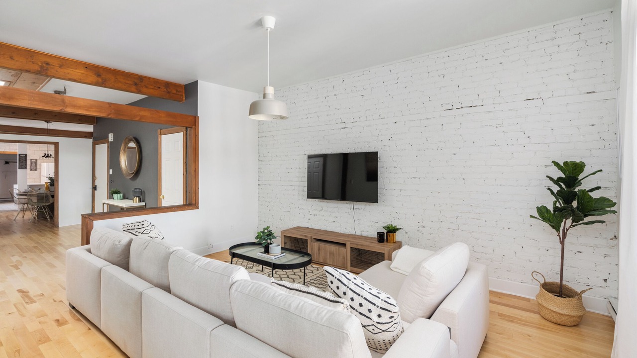 Photo of Livingroom in Mile End