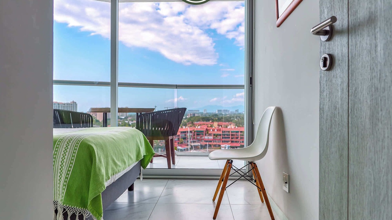 Photo of Bedroom in Isla Iguana