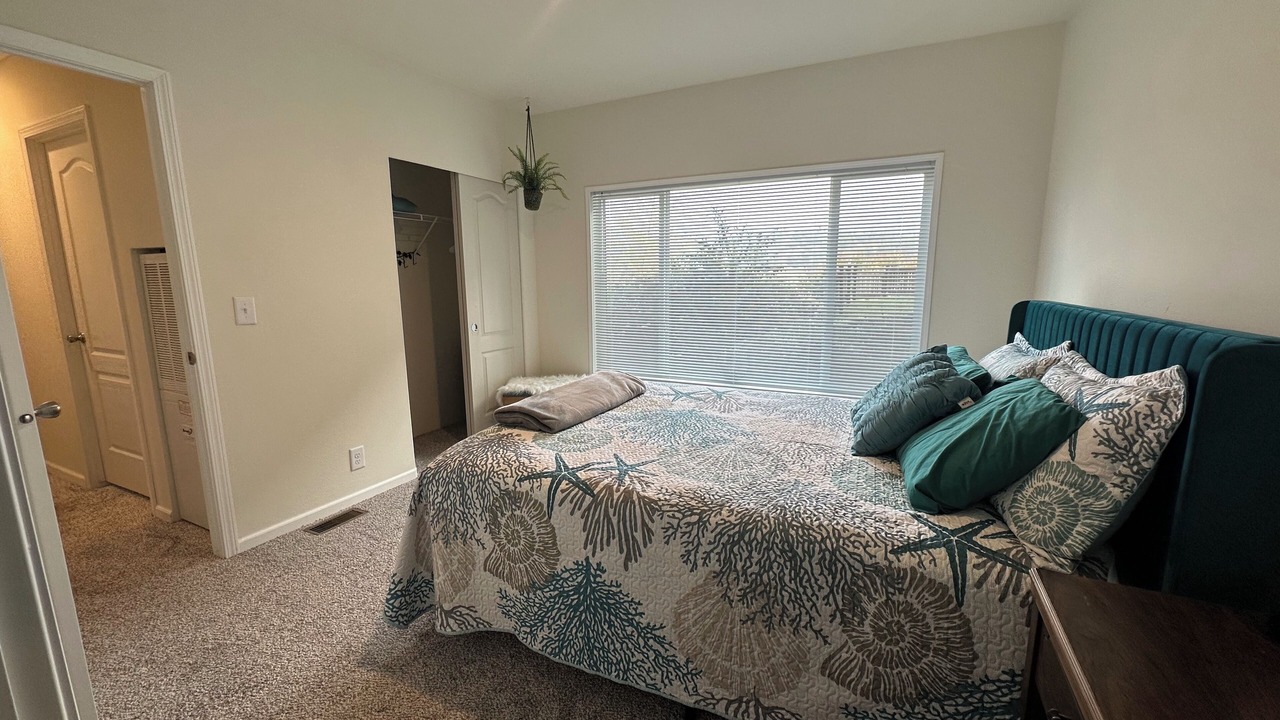 Photo of Bedroom in Bunker Hill