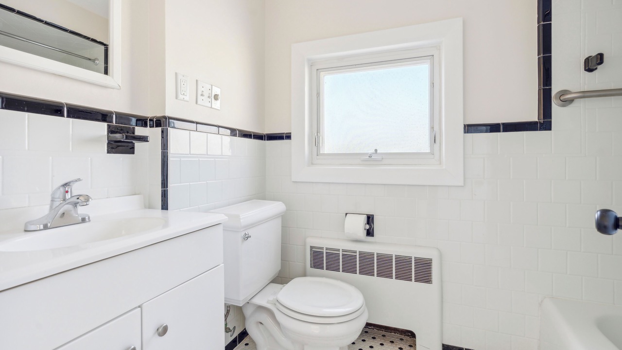 Photo of Bathroom in Marblehead
