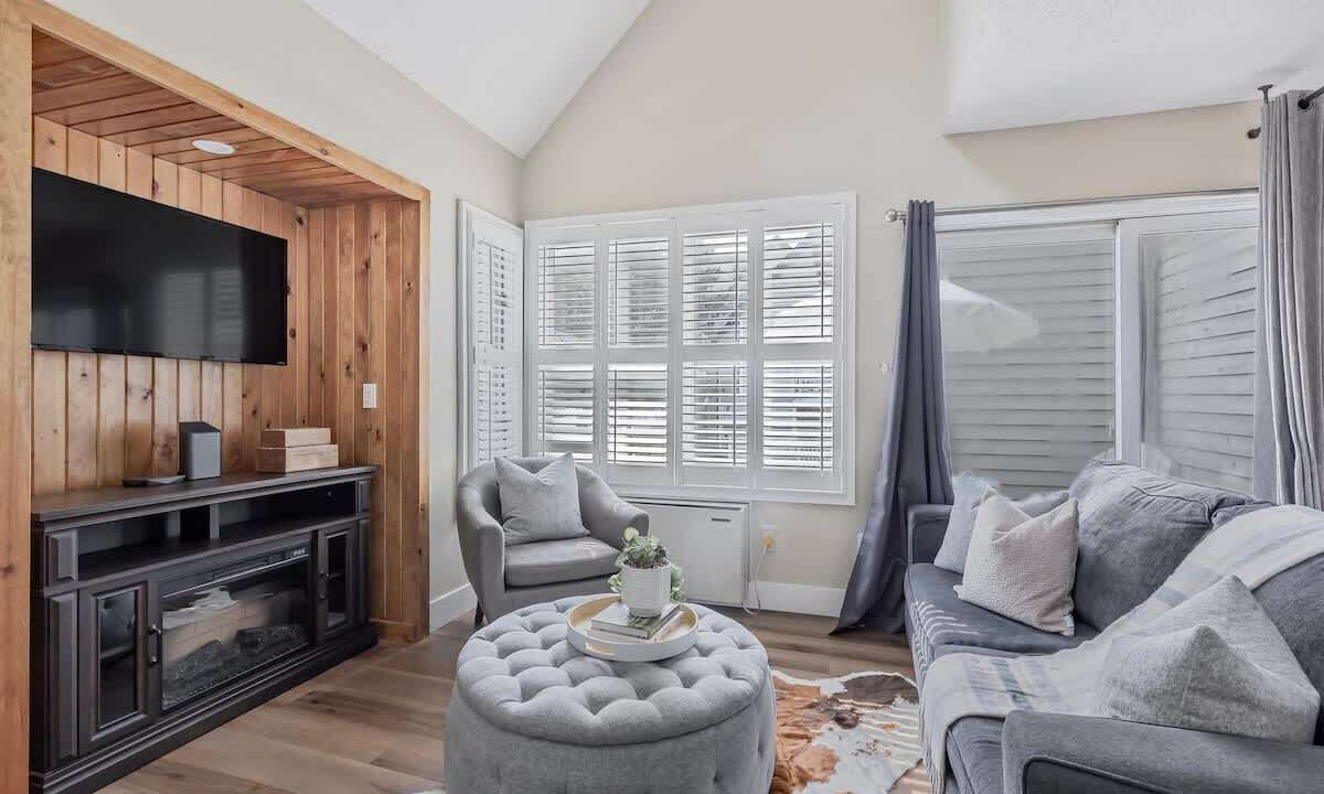 Photo of Livingroom in Craigleith