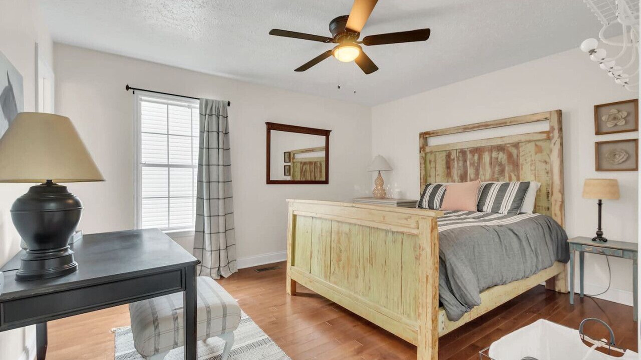 Photo of Bedroom in Spring Hill