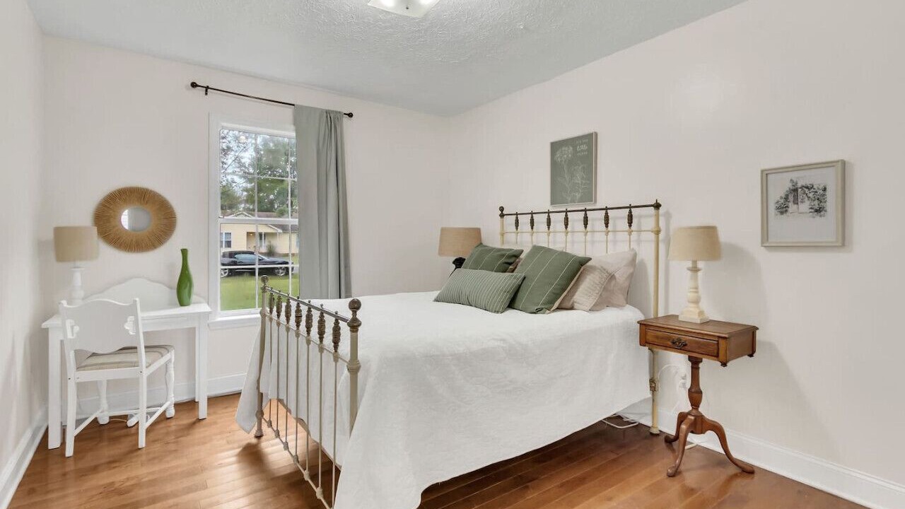 Photo of Bedroom in Spring Hill