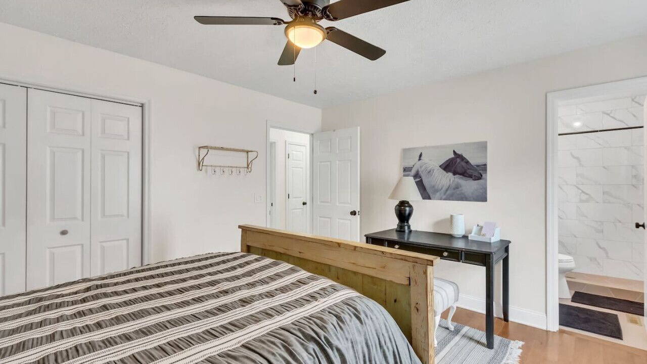 Photo of Bedroom in Spring Hill