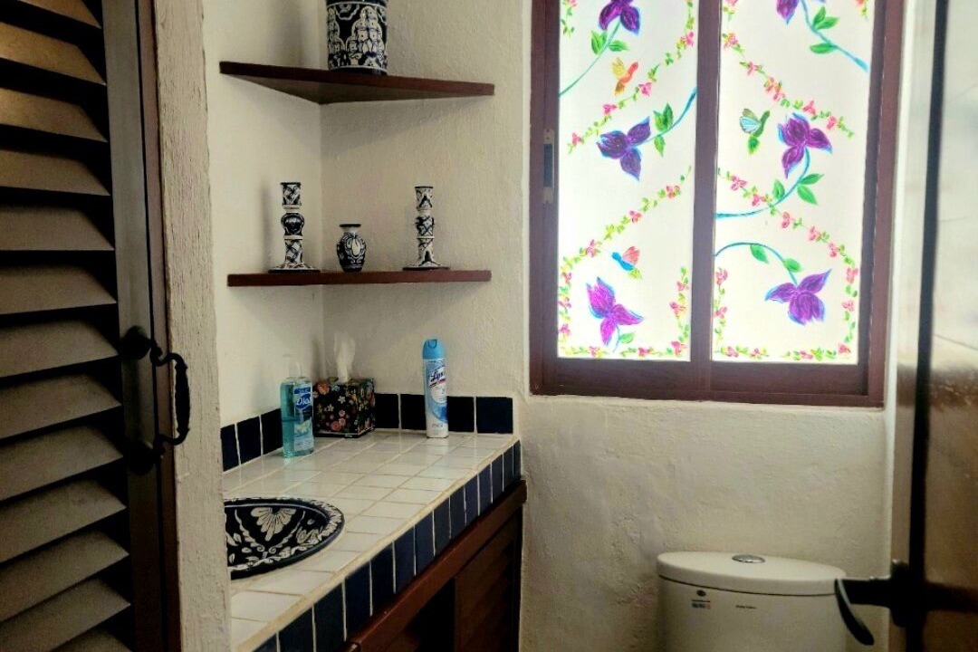 Photo of Bathroom in Romantic Zone