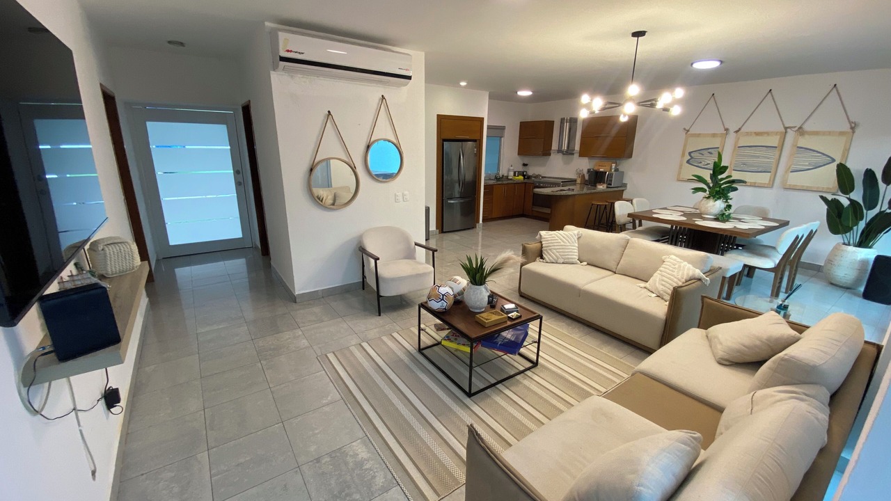 Photo of Livingroom in Cerritos