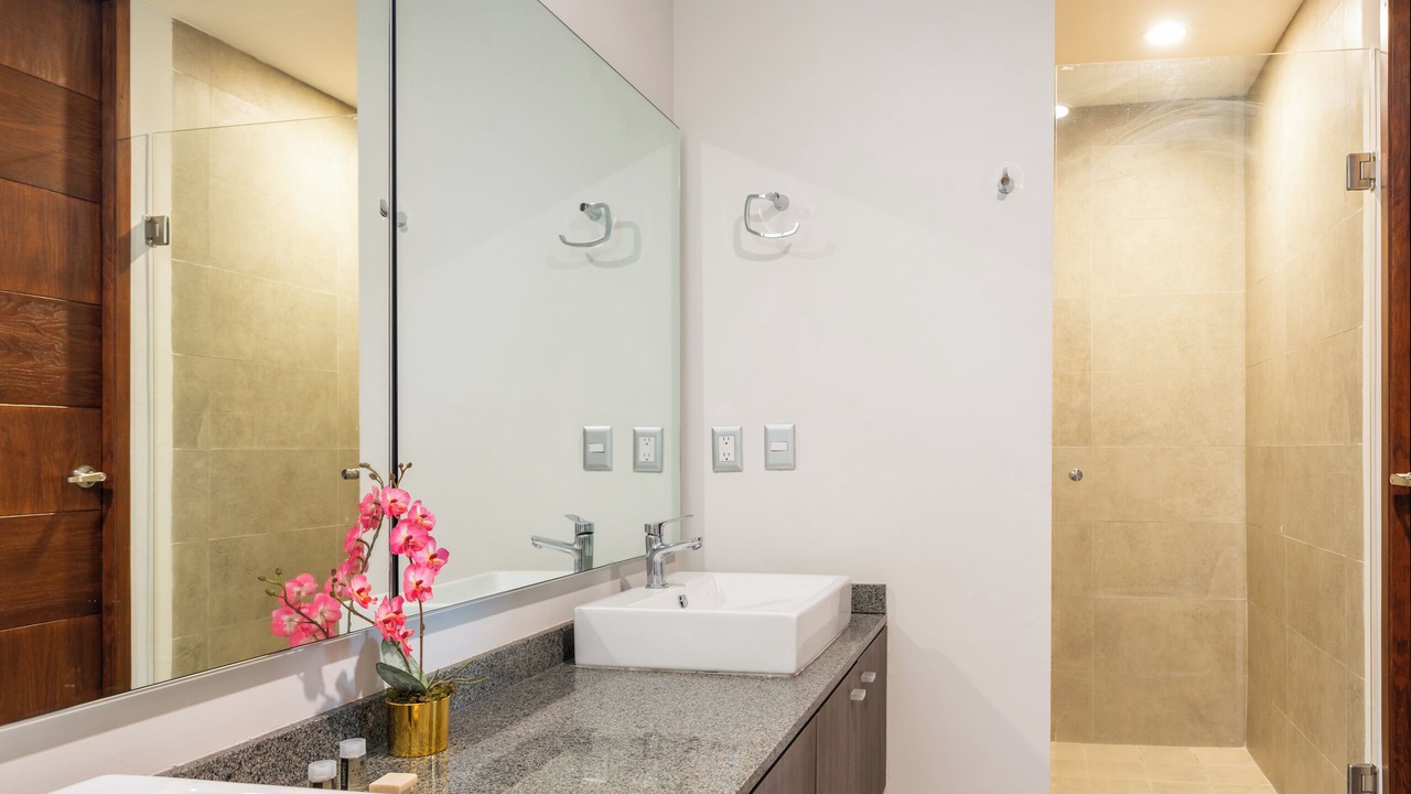 Photo of Bathroom in Providencia