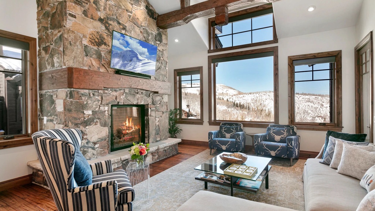 Photo of Livingroom in Empire Pass