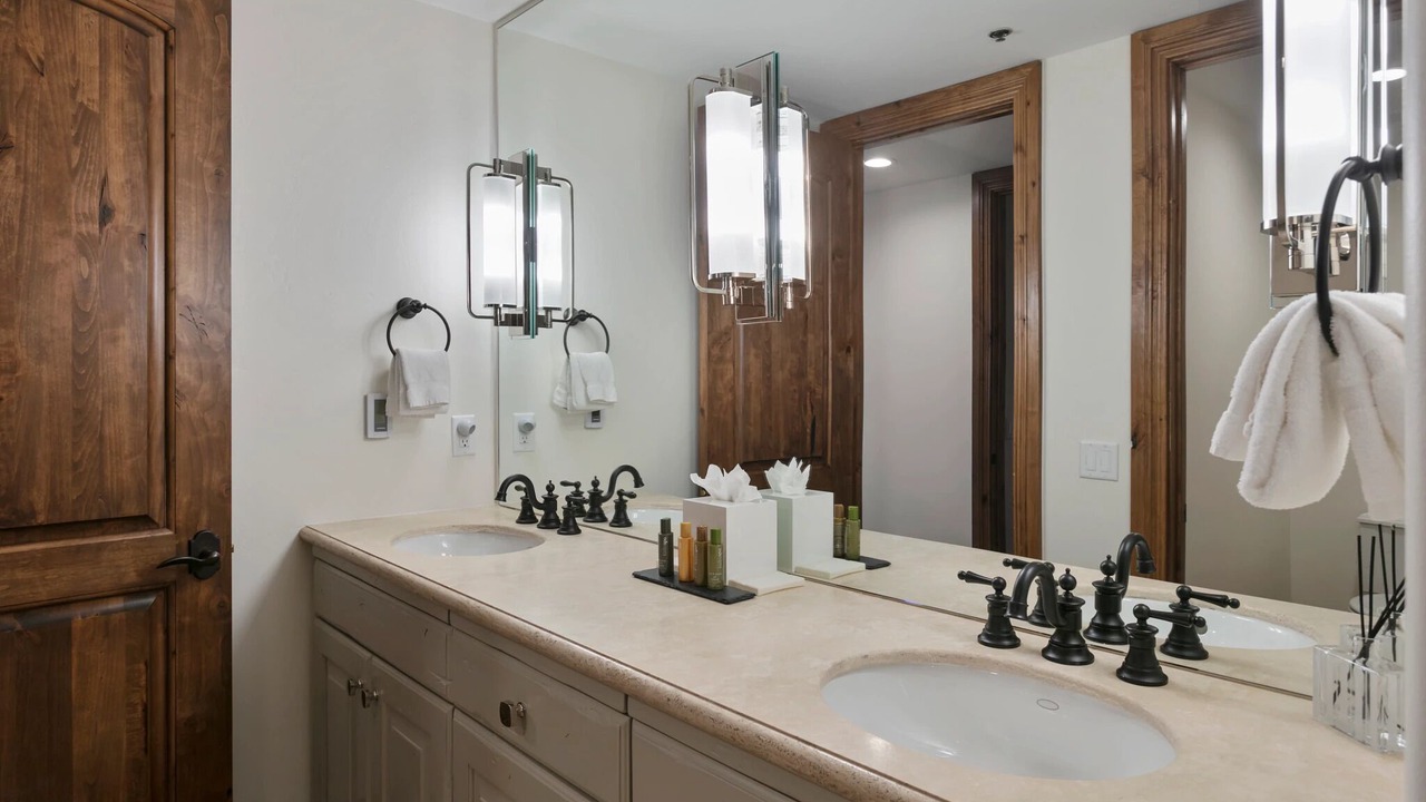 Photo of Bathroom in Empire Pass