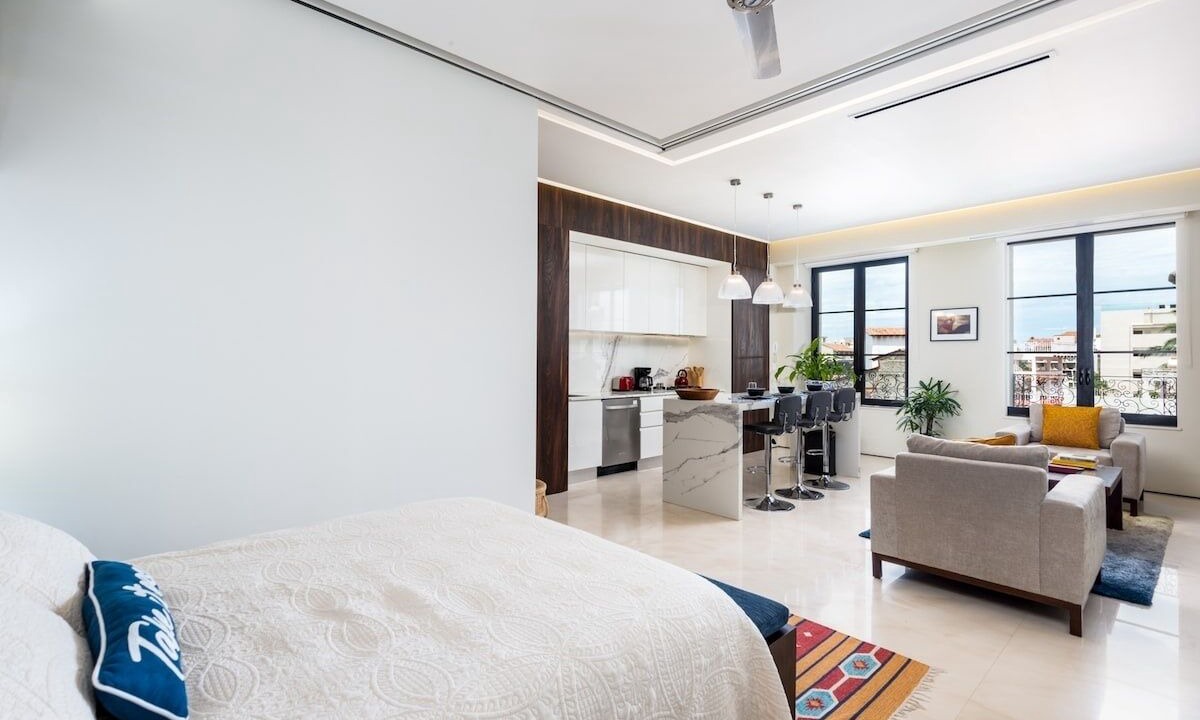 Photo of Bedroom in Romantic Zone