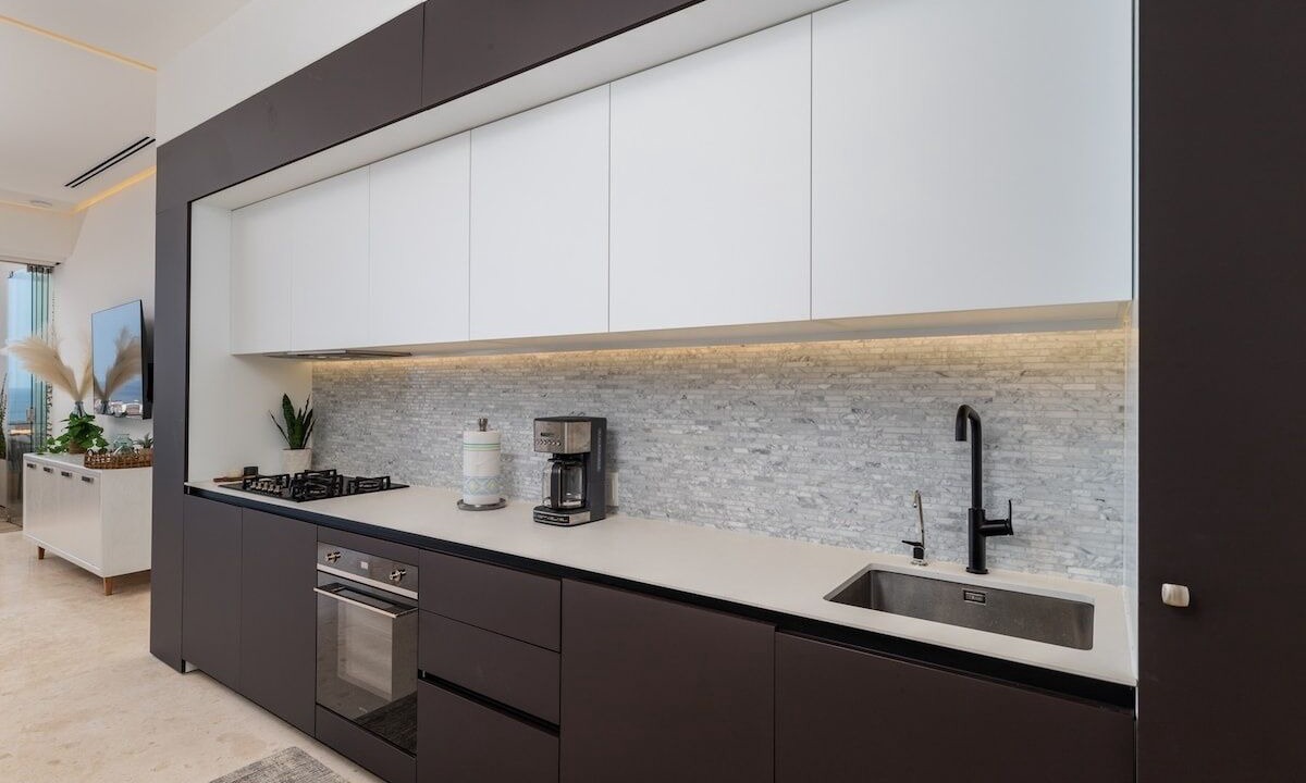 Photo of Kitchen in Romantic Zone