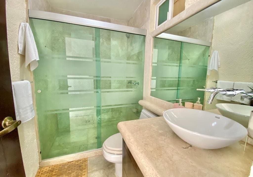 Photo of Bathroom in Icacos