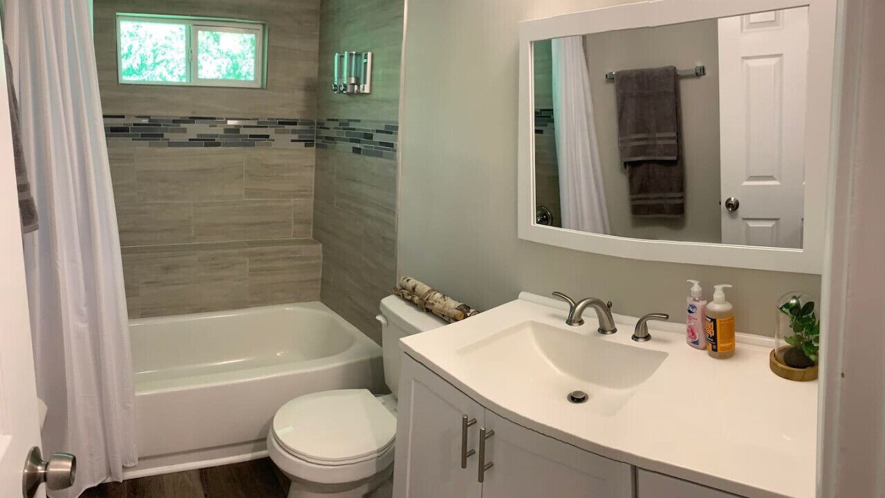 Photo of Bathroom in Reading